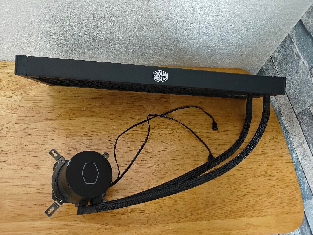 Cooler Master ML360L V2簡易水冷CPUクーラー　元箱無し