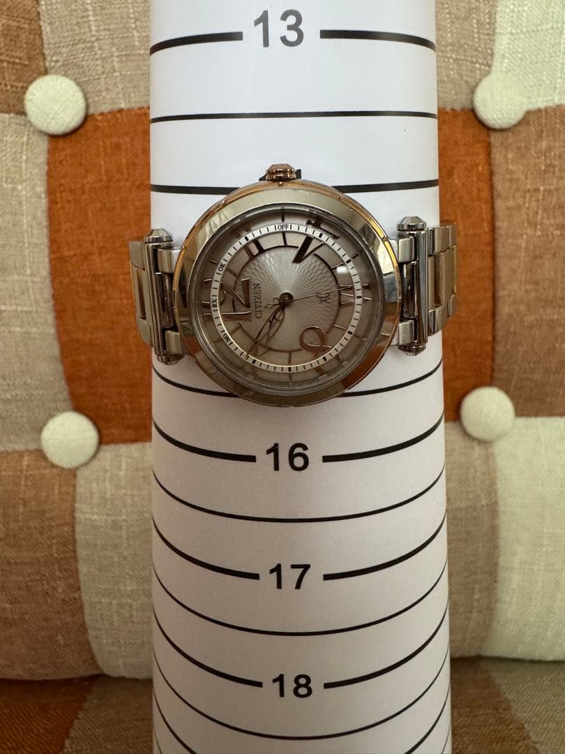 シチズンxCクロスシー腕時計 シルバー/ゴールドエコドライブ