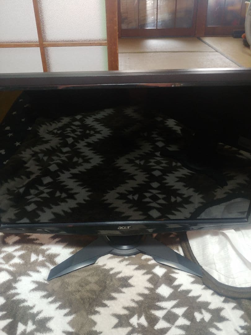 エイサー21.5のモニター2枚