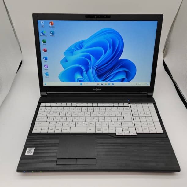 第10世代 i5 バッテリ◎ 15 富士通 32GB SSD2TB オフィス