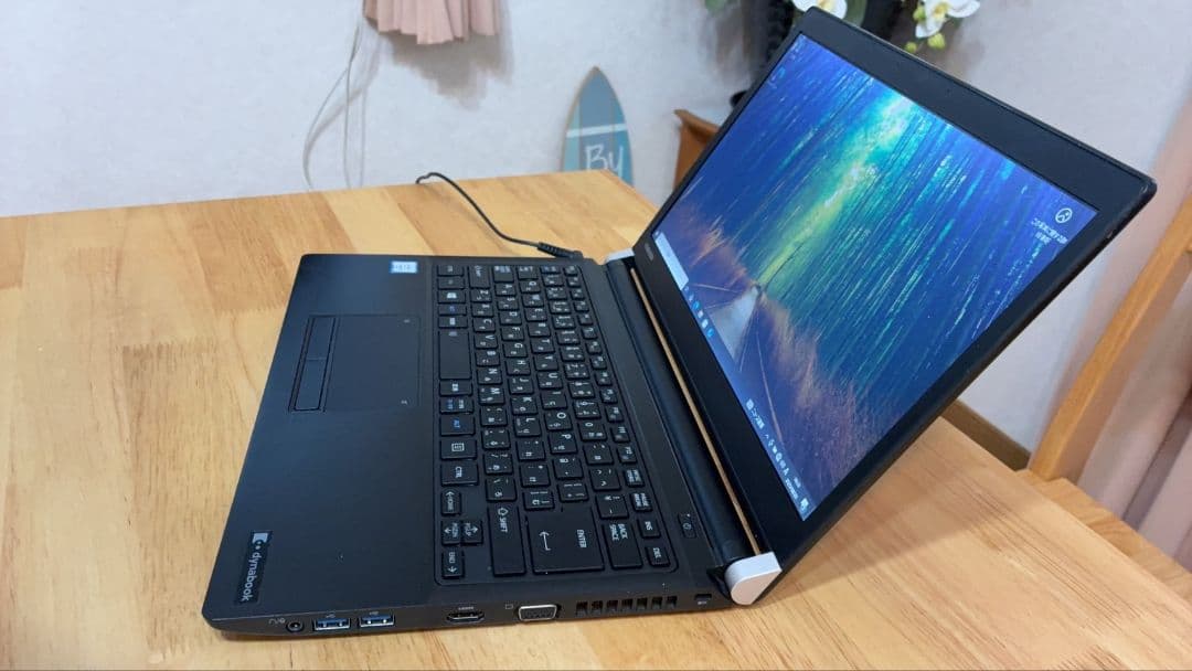 東芝 R73/A Core i5-6300U メモリ16GB SSD250