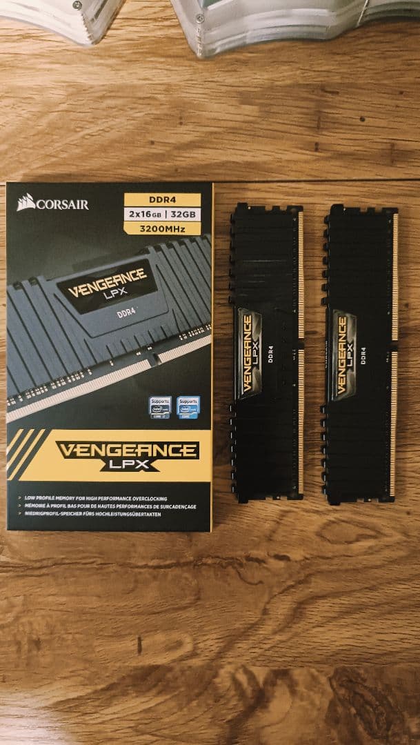 t*i様 Corsair Vengeance DDR4 32GB 3200MHz