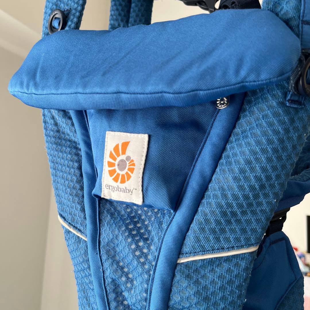 エルゴベビー　オムニブリーズ　サファイアブルー