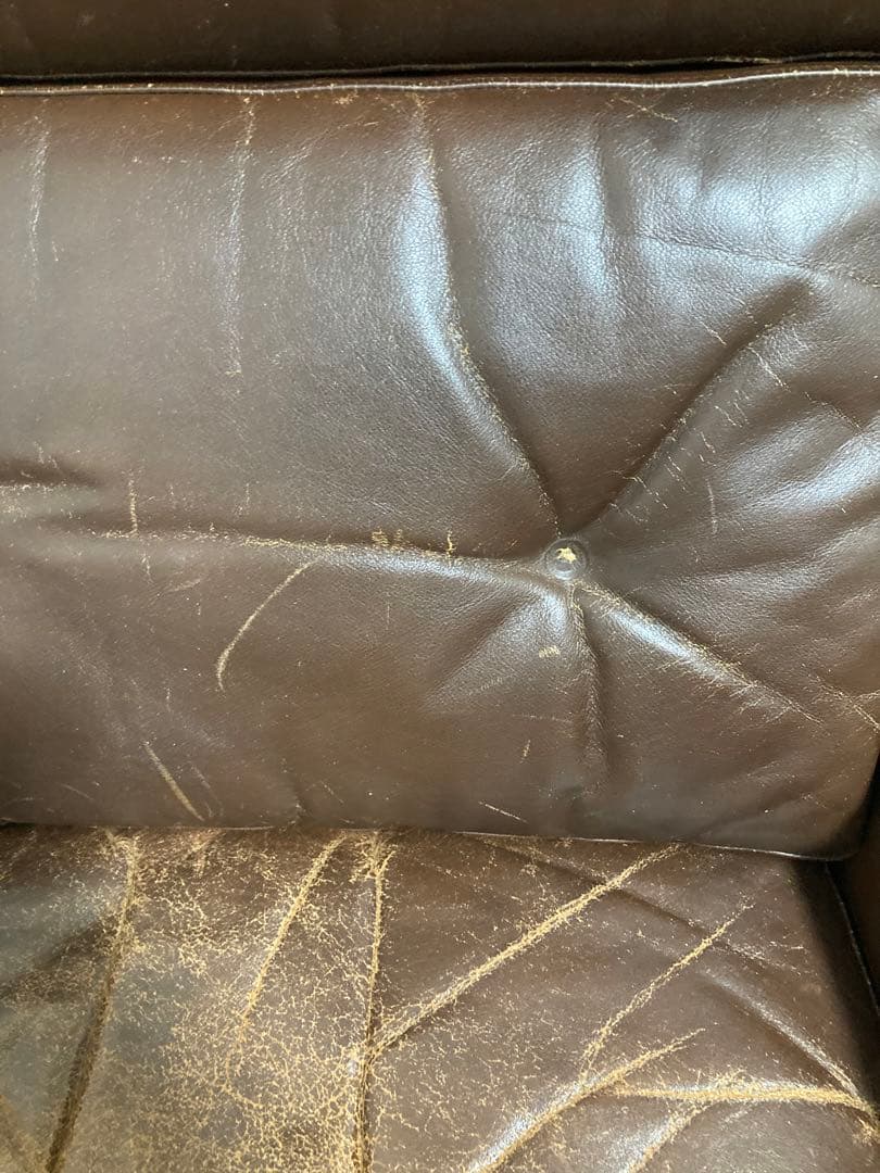 ヴィンテージレザーソファ