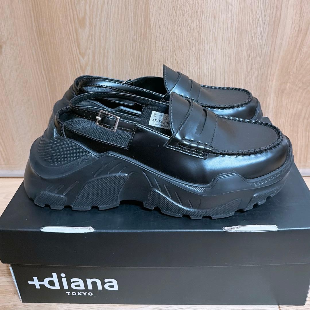 AKIKOAOKI demi Black×Black-faux leather