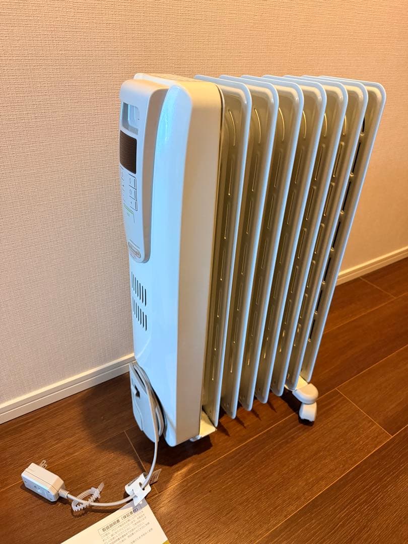 デロンギ オイルヒーター 取扱説明書付き