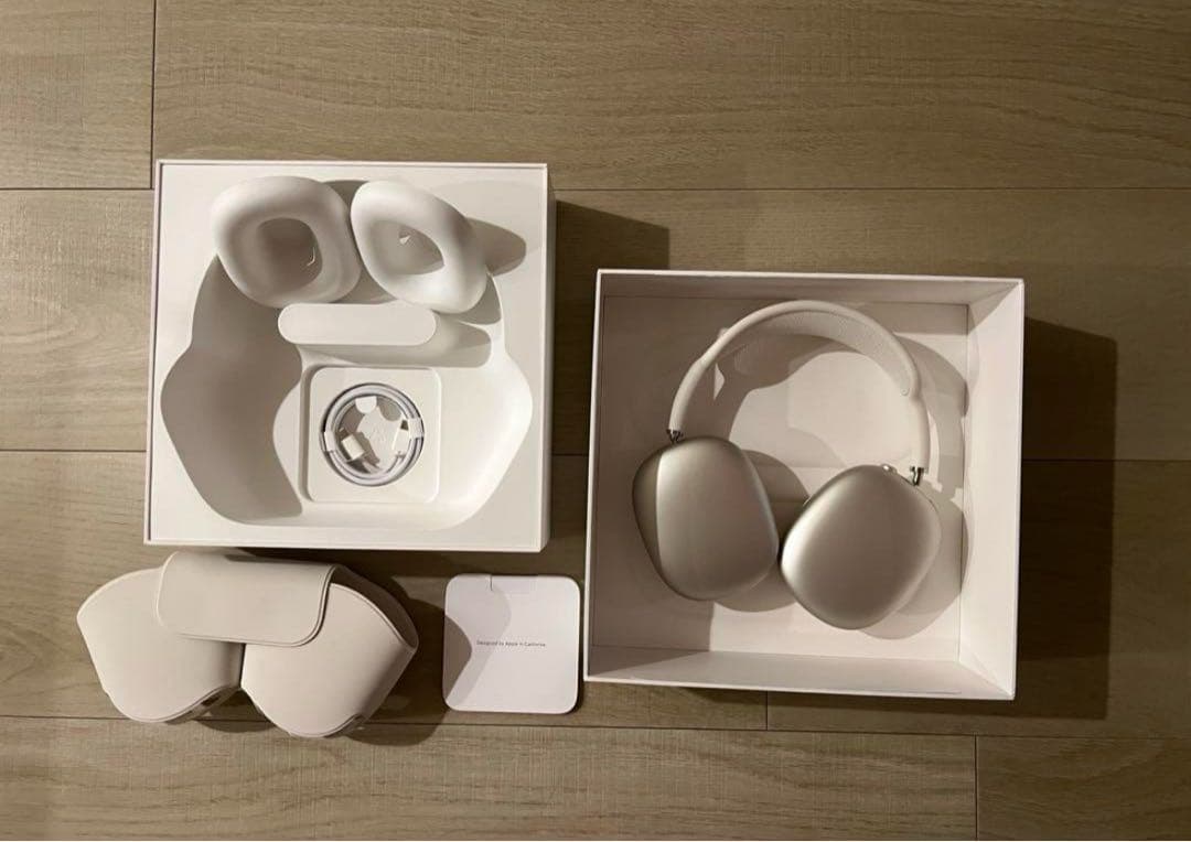 Apple AirPods Max スターライト