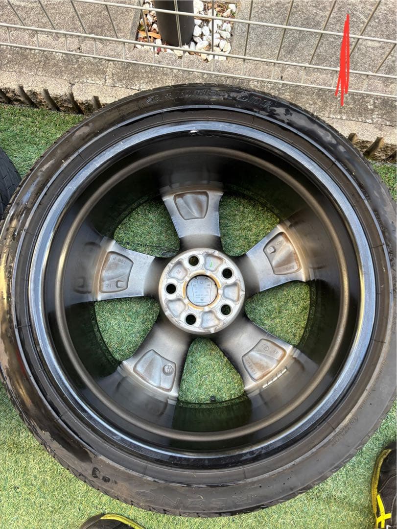 4本セット売り220系クラウンタイヤ・ホイールセット 225/45R18
