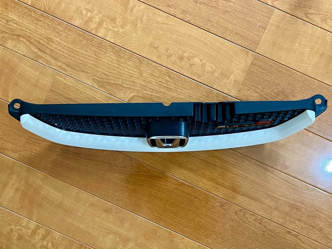 大幅値下げ CL1 アコード euro R 純正グリル 程度超良好 4800km