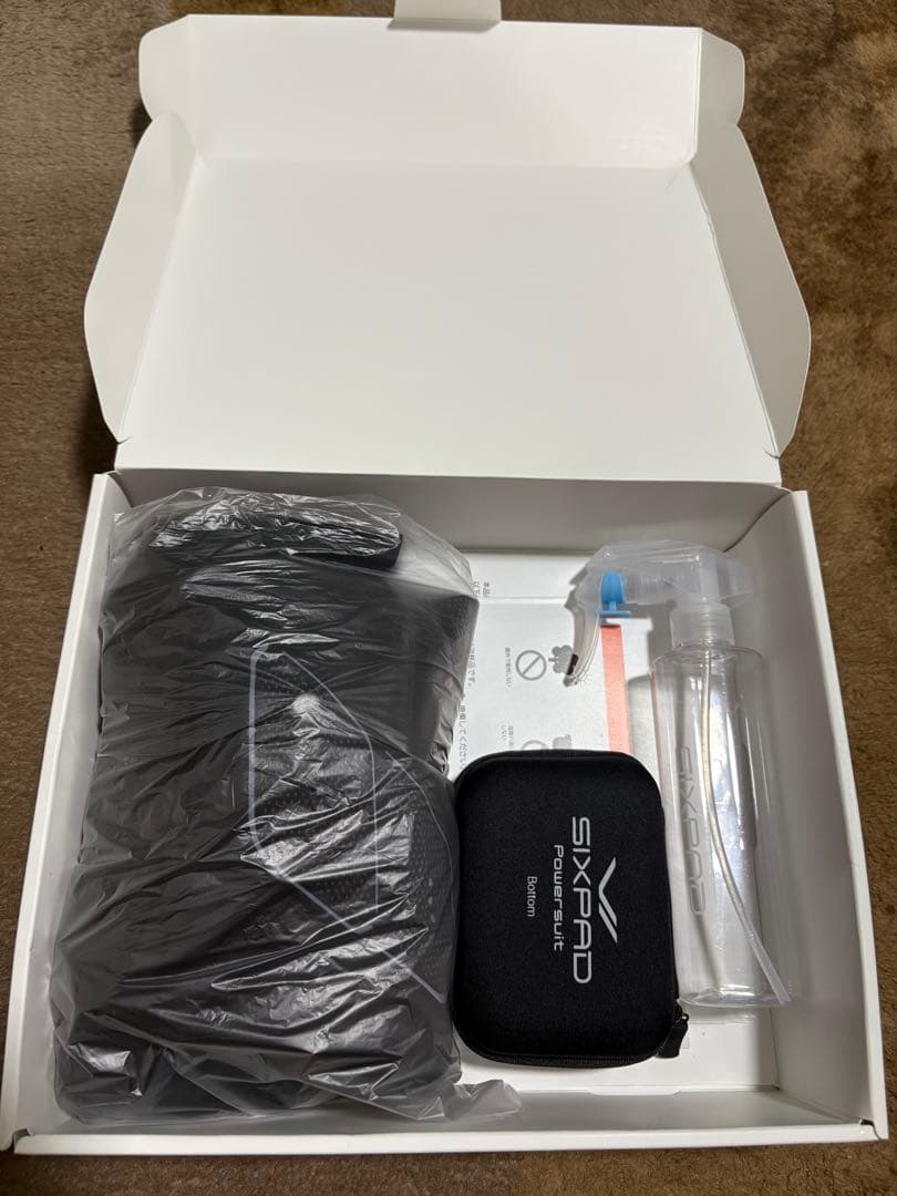 【送料無料】SIXPAD上下セット｜美品・動作良好・付属品一部不足