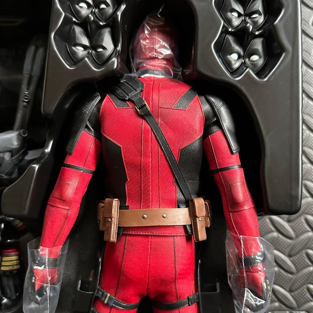 ホットトイズ　デッドプール &ウルヴァリン デッドプール