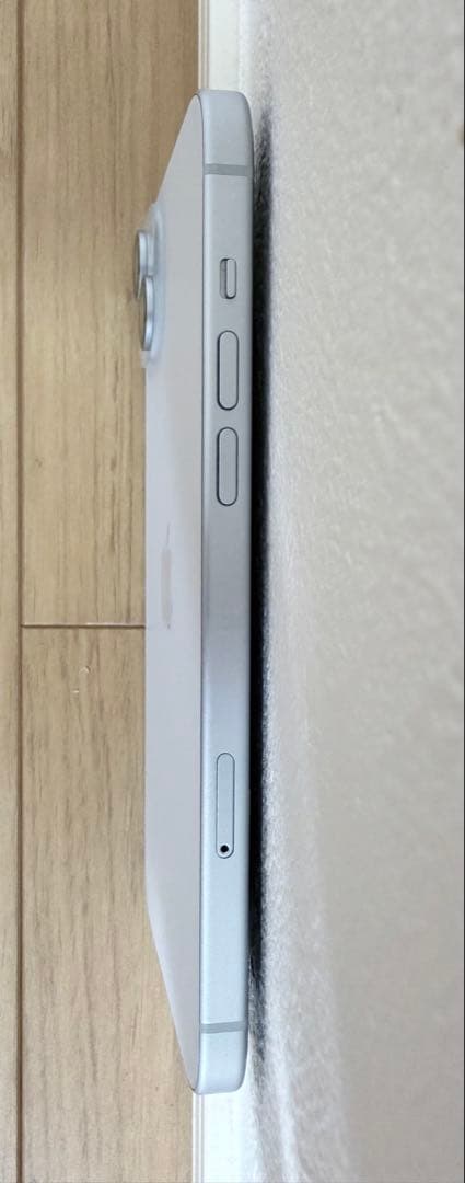 【極美品】Apple iPhone 15 Plus ブルー 128GB