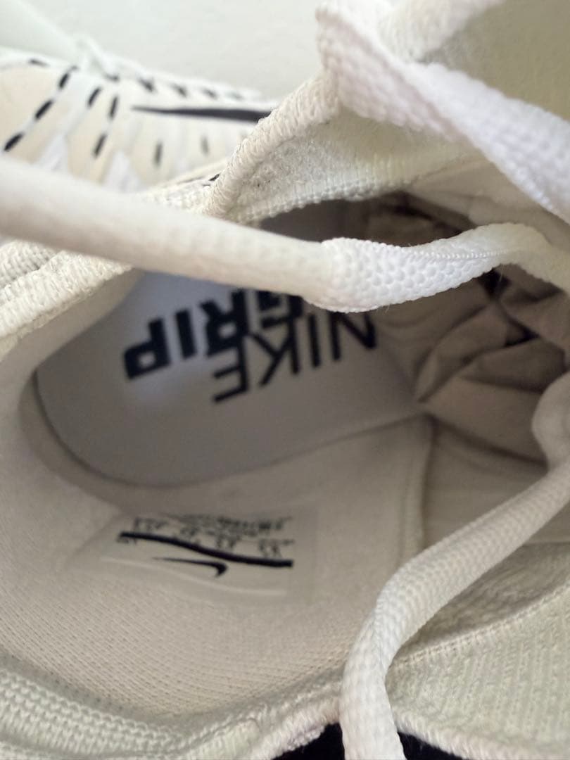 Nike menace ホワイト アメフト　スパイク　スパイク 27.5 新品