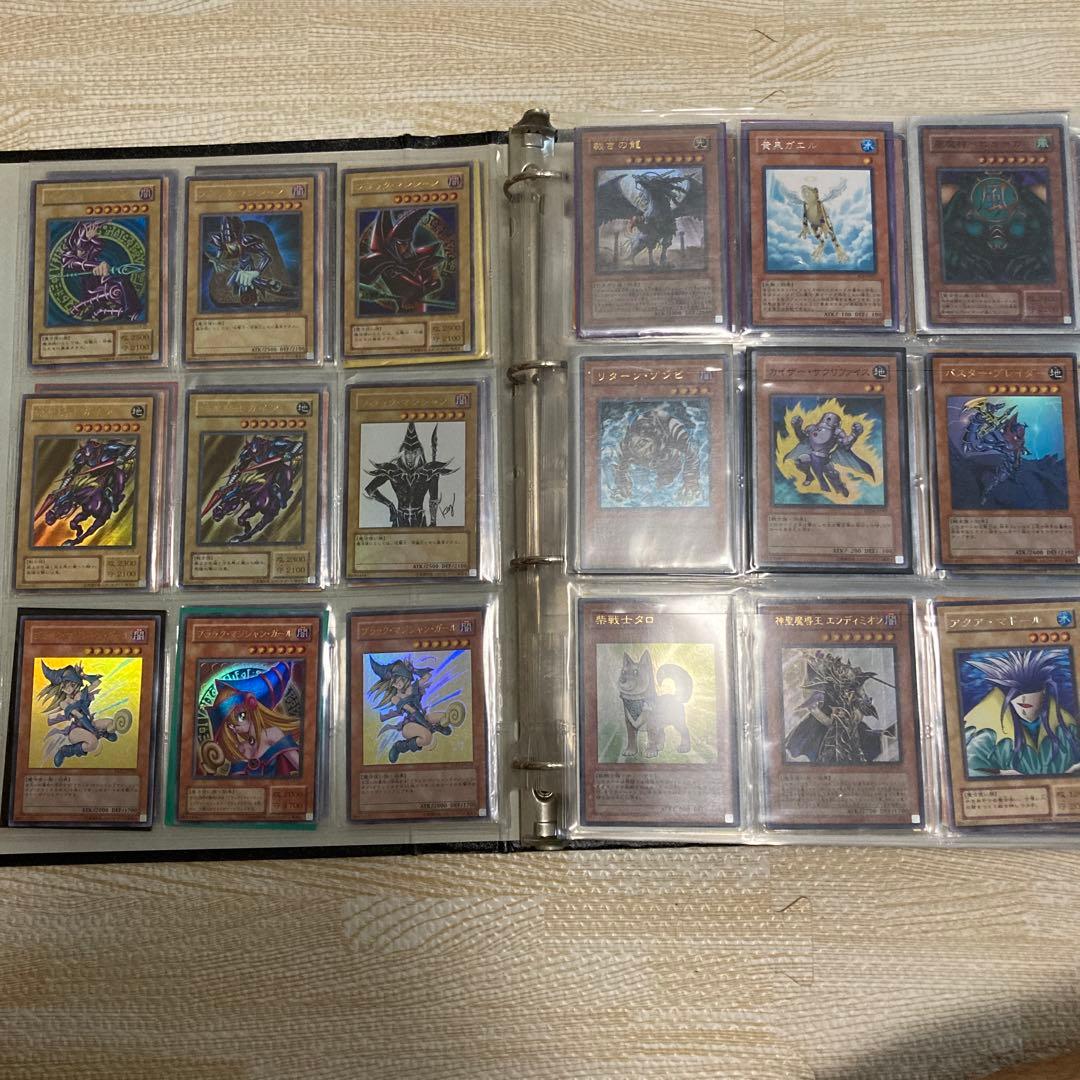 ファイル丸ごと！引退品まとめ売り初期や第二期など450枚前後！