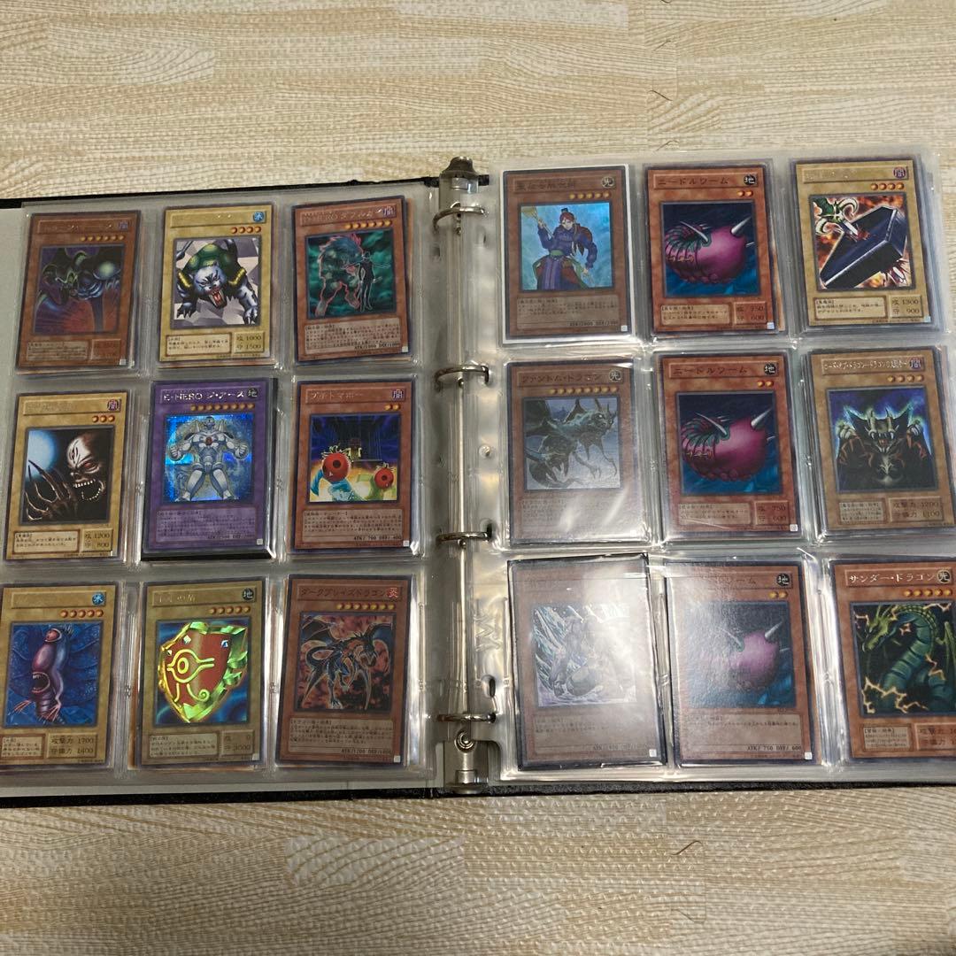 ファイル丸ごと！引退品まとめ売り初期や第二期など450枚前後！