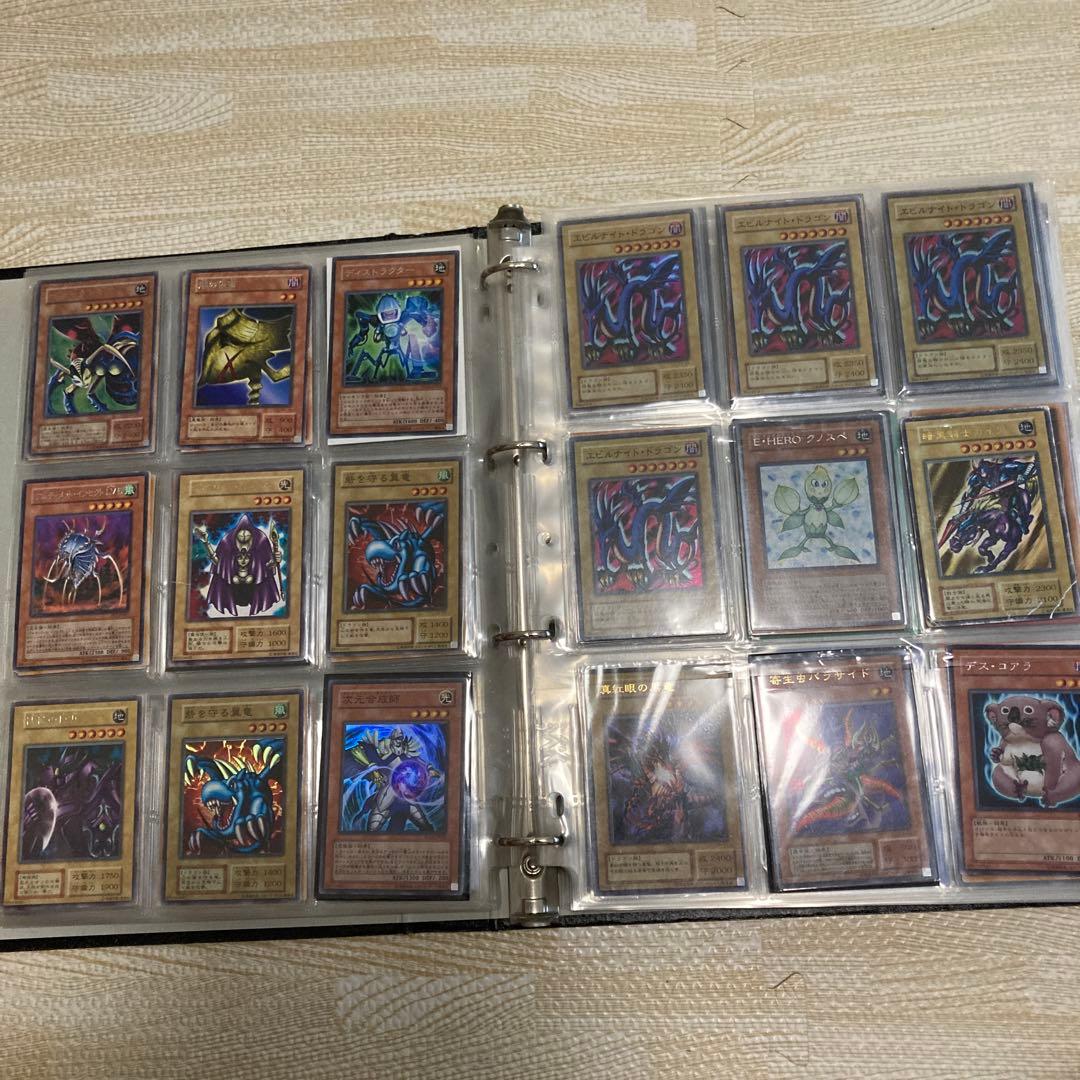 ファイル丸ごと！引退品まとめ売り初期や第二期など450枚前後！