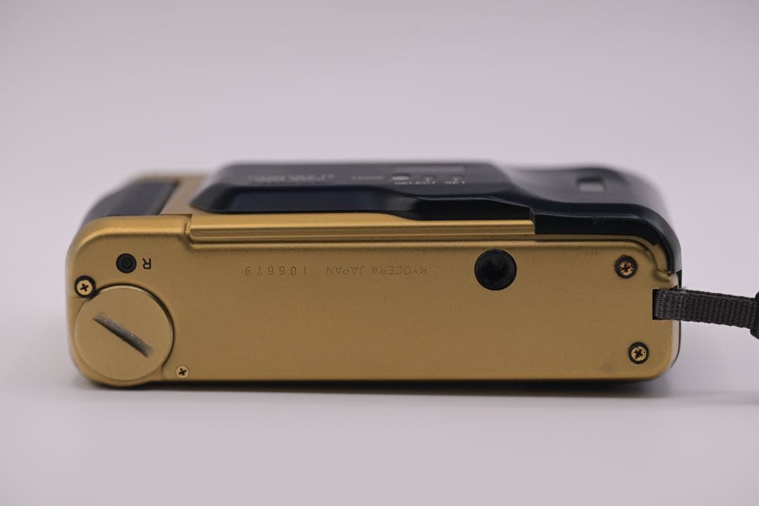 フィルムカメラ contax T2 gold