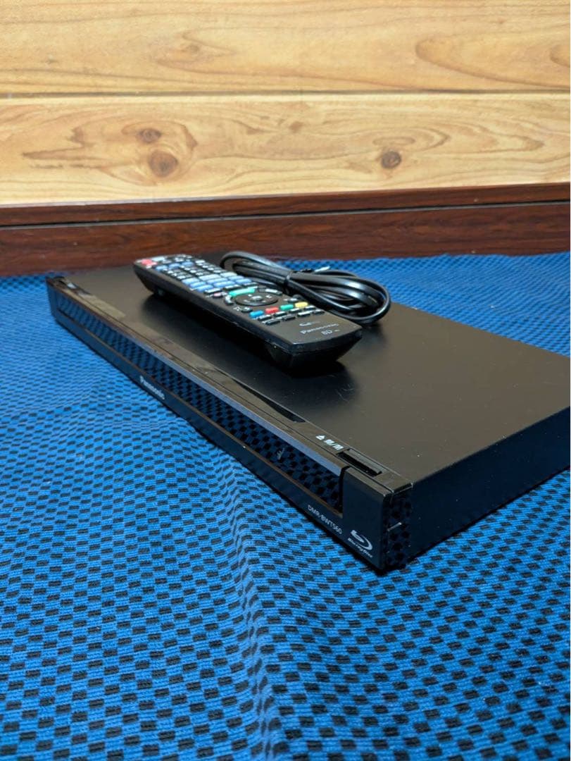 Panasonic ブルーレイレコーダー リモコン付き