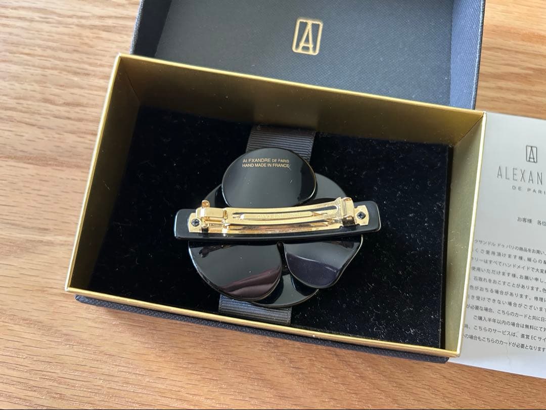 アレクサンドルドゥパリ リズレカメリア バレッタ 希少なホワイトシルバー