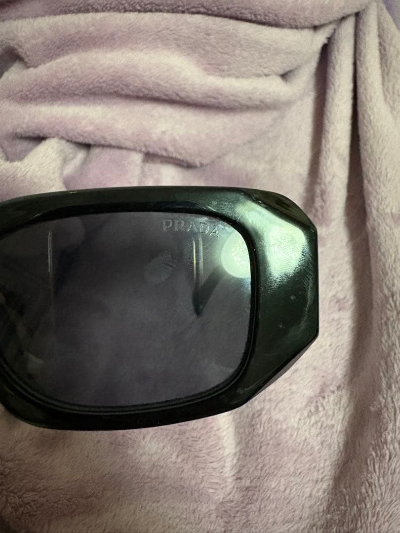 5G　PRADAサングラス