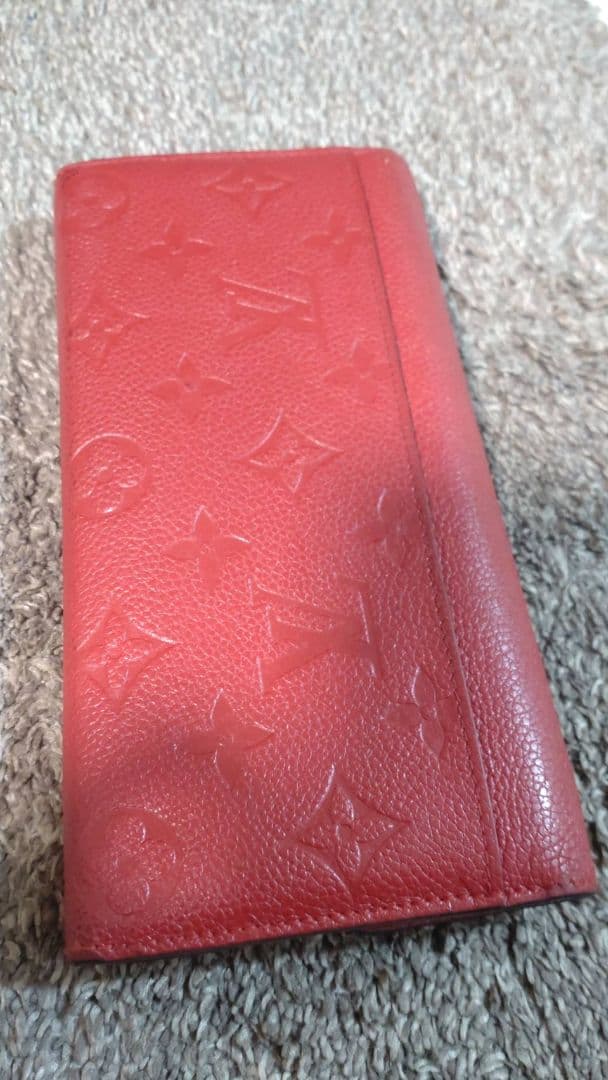 ヴィトン アンプラント ポルトフォイユ サラ