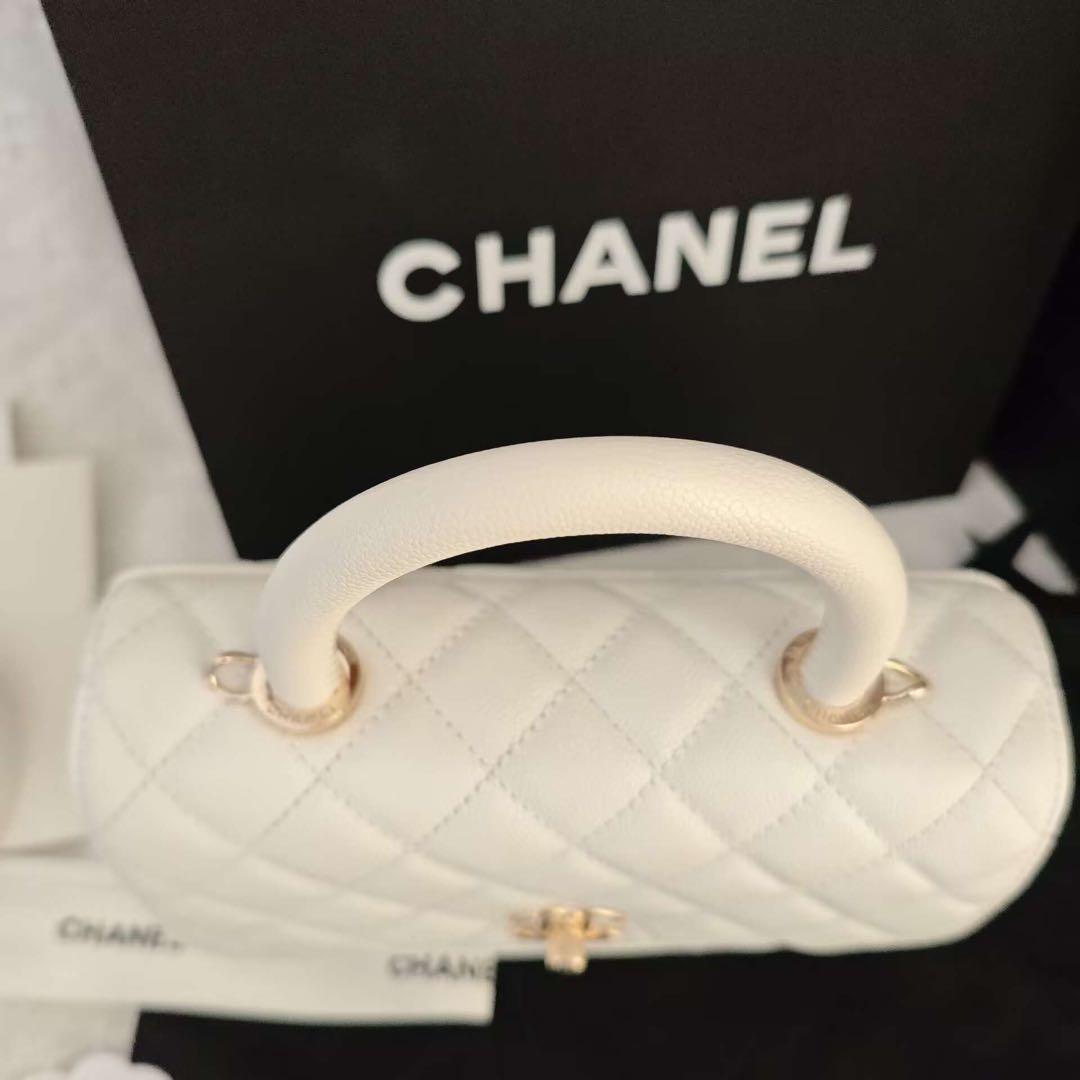 【実写画像】 ホワイト キルティング ハンドバッグ