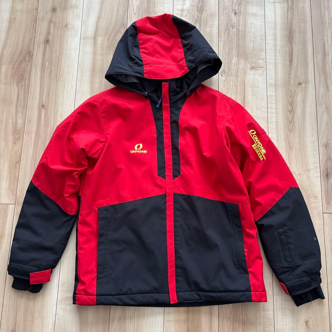 オンヨネ　RESEEDA スキーウェア上下セット　160センチ