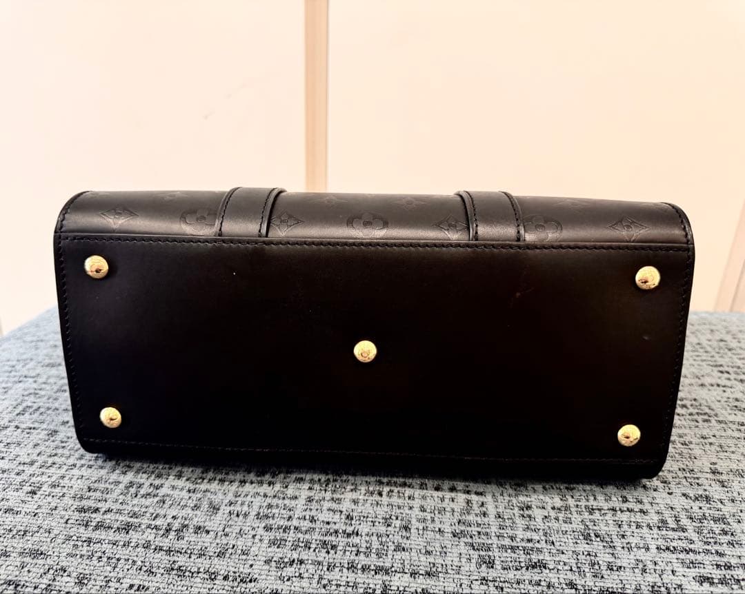 のり【正規品】Louis Vuitton ヴェリートート　ブラック