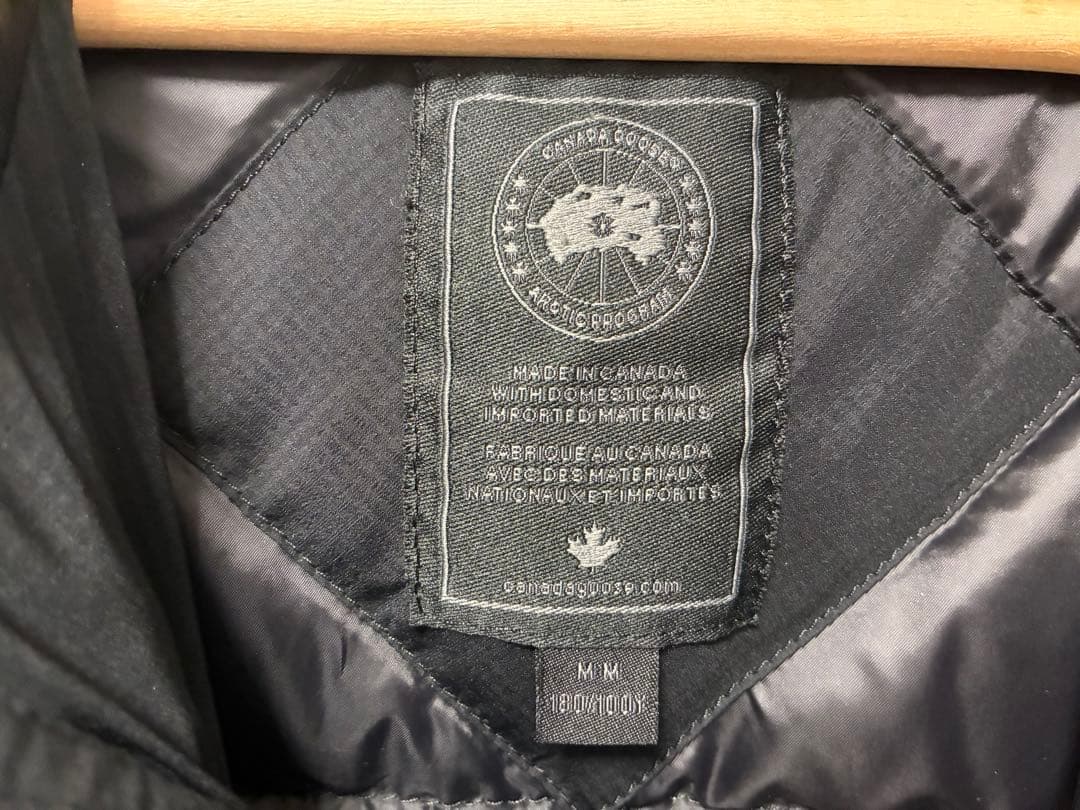 カナダグース ロッジフーディー ブラックレーベル M