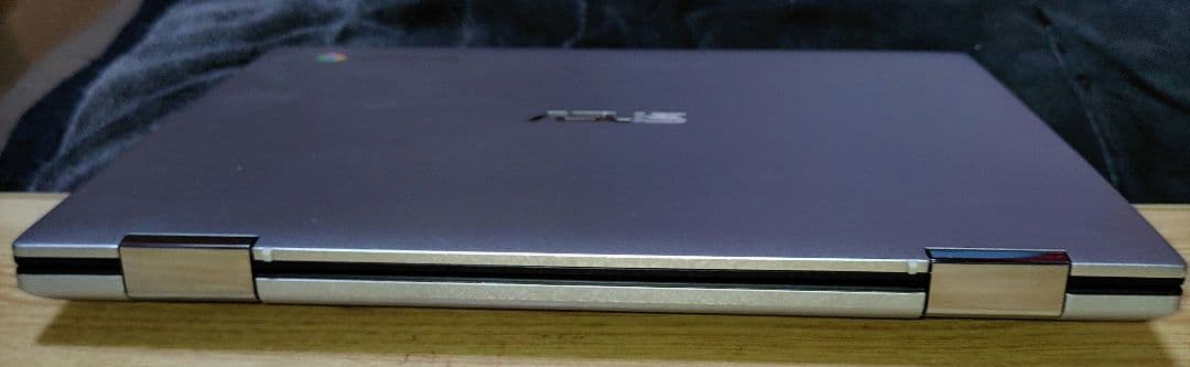 難アリ ASUS Chromebook Flip CM3 CM3200