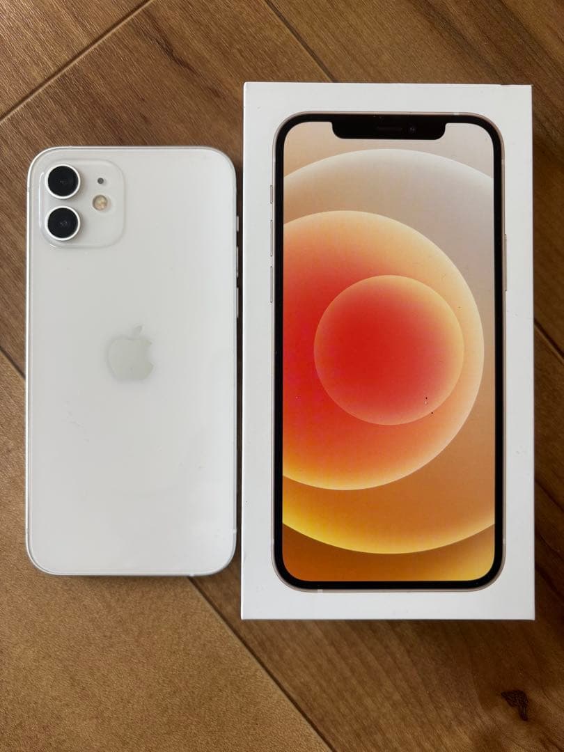 Apple iPhone 12 ホワイト 本体　128G