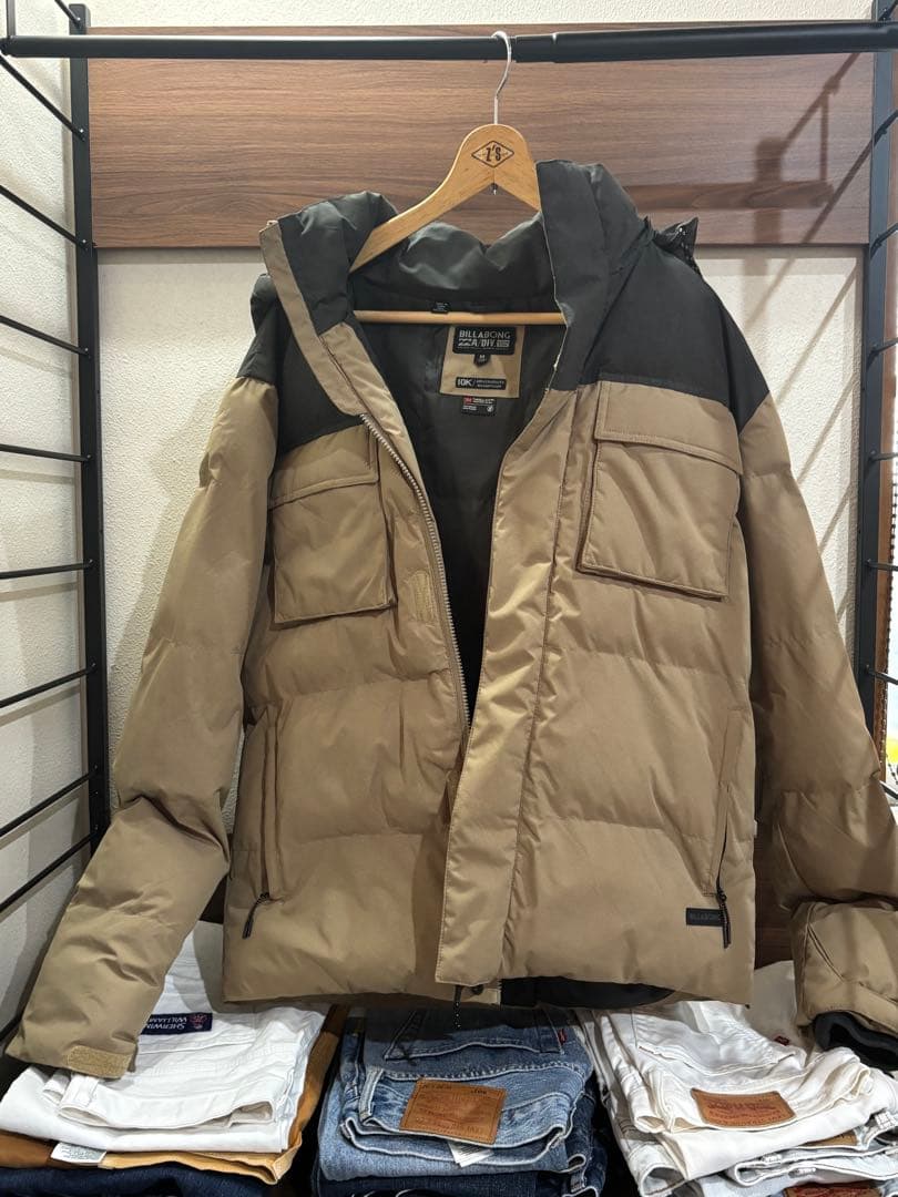 BILLABONG ダウンジャケット