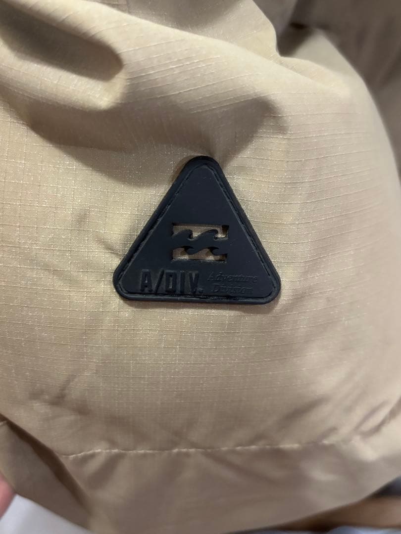 BILLABONG ダウンジャケット