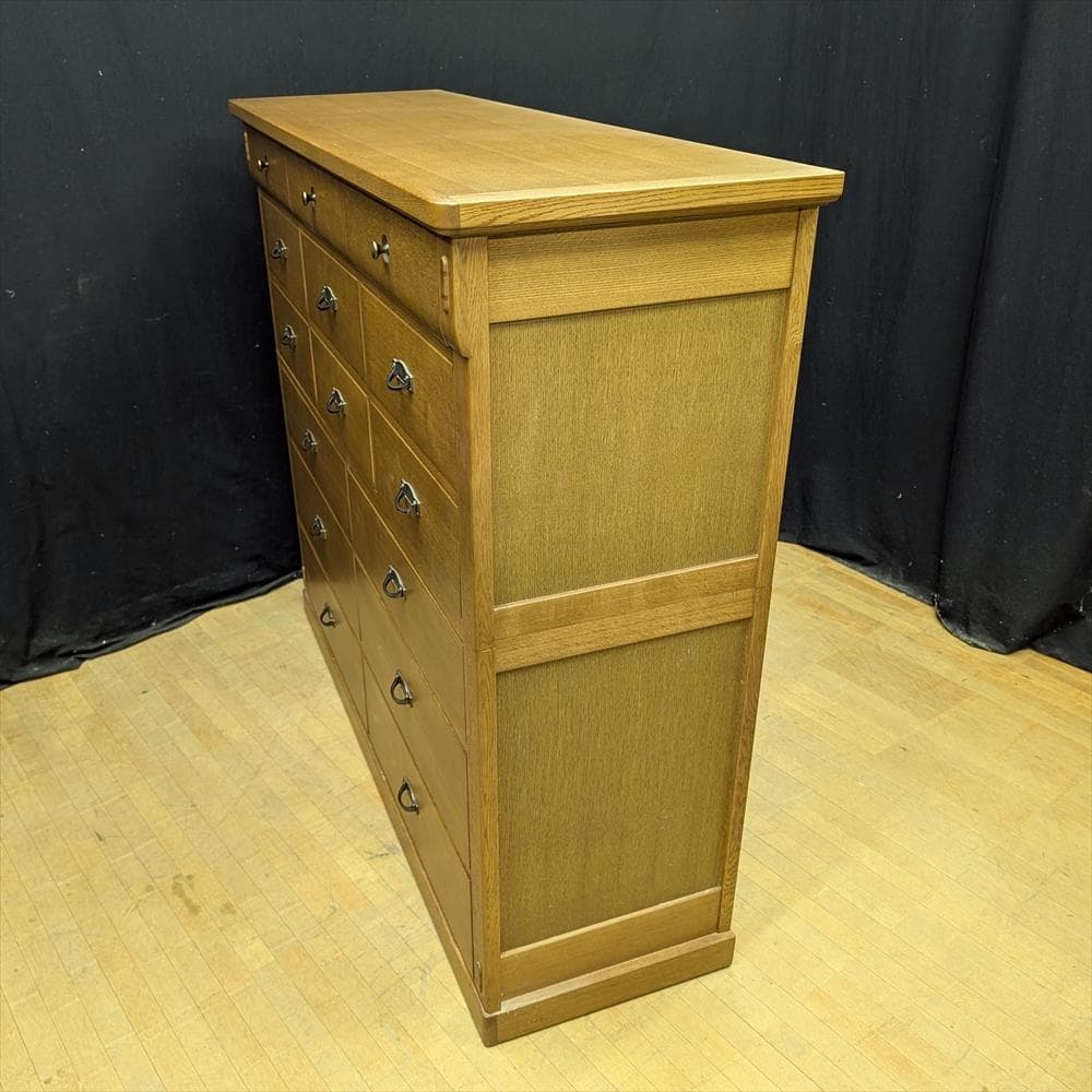 美品　府中家具　土井工芸　大型　楢 ナラ材　リビングチェスト　タンス　箪笥　収納