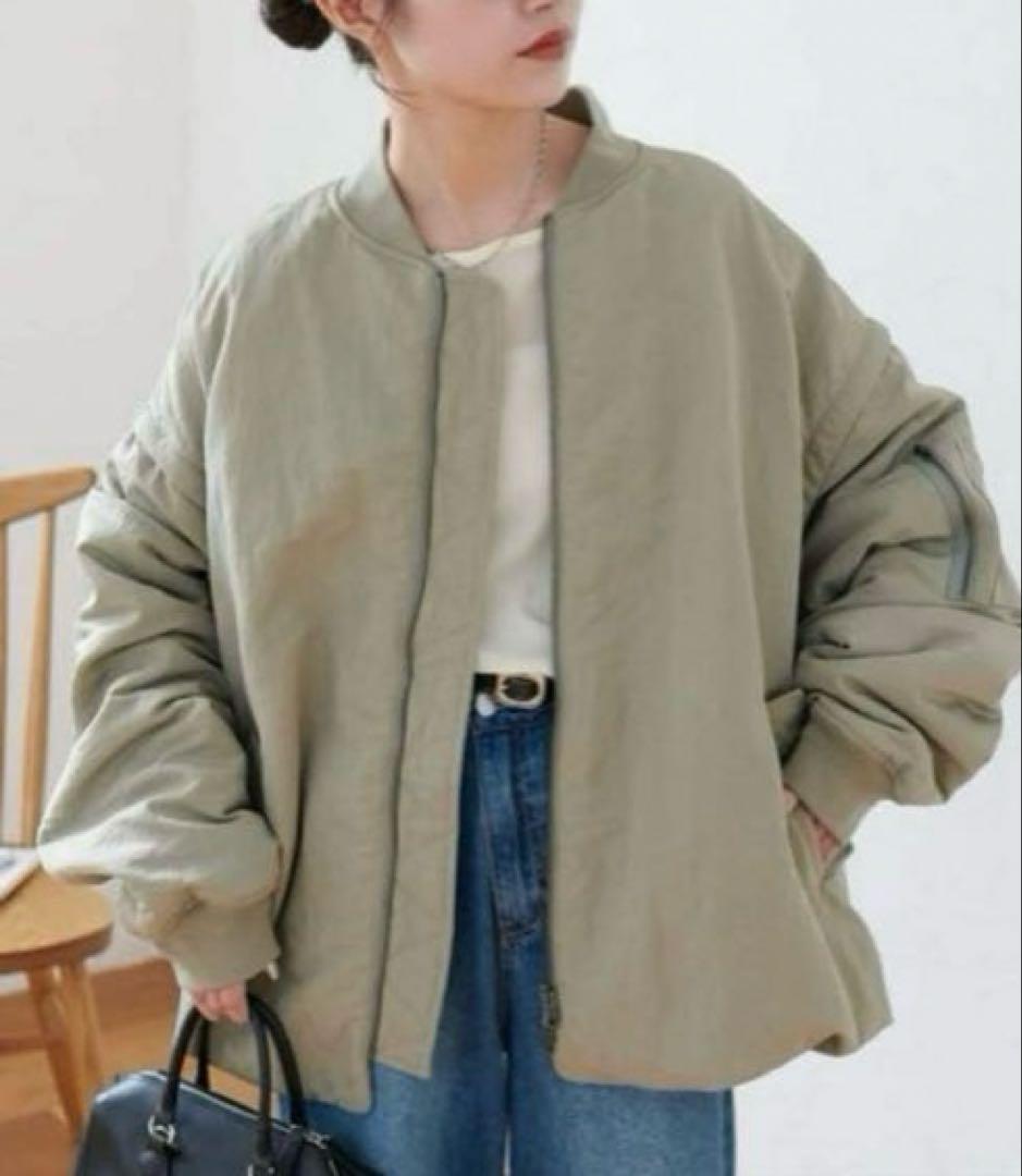 新品！ディスコートメモリーボンバージャケット✴︎アウターユニセックス✴︎カーキ