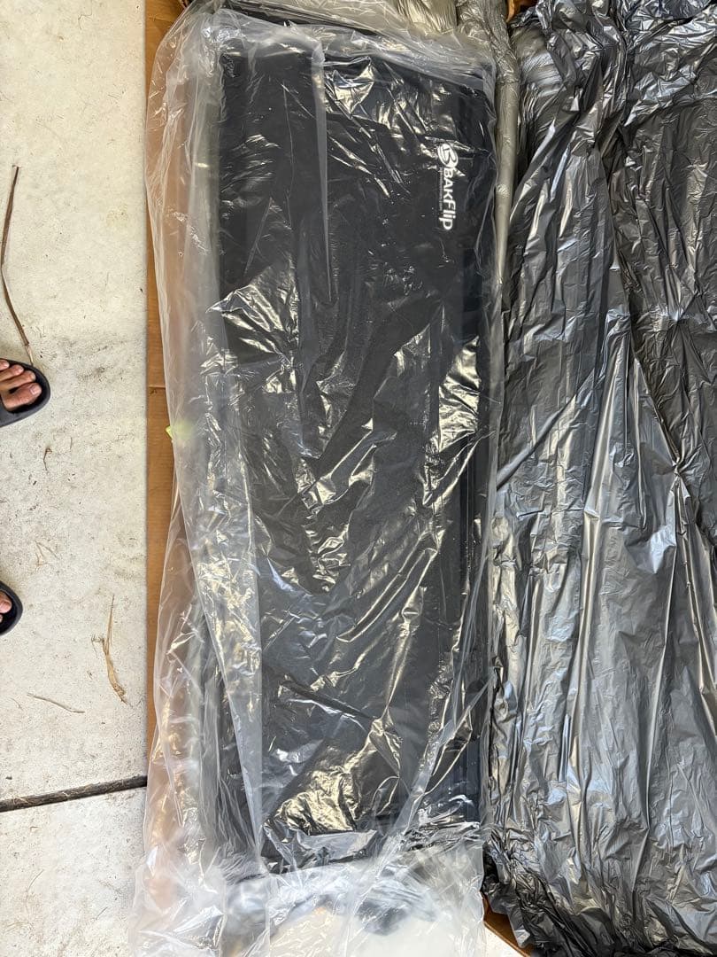 タコマ　BAK ブラック トノカバー