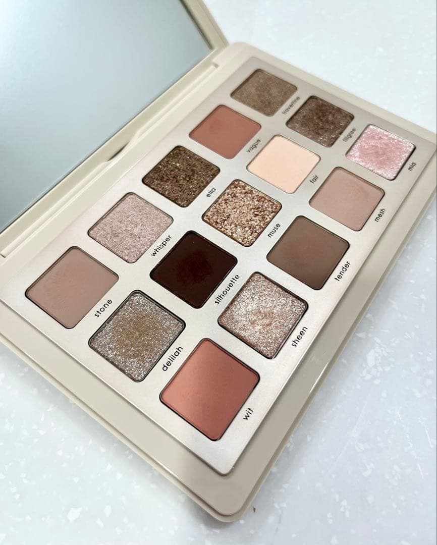 ナターシャデノナ アイシャドウパレット【美品】