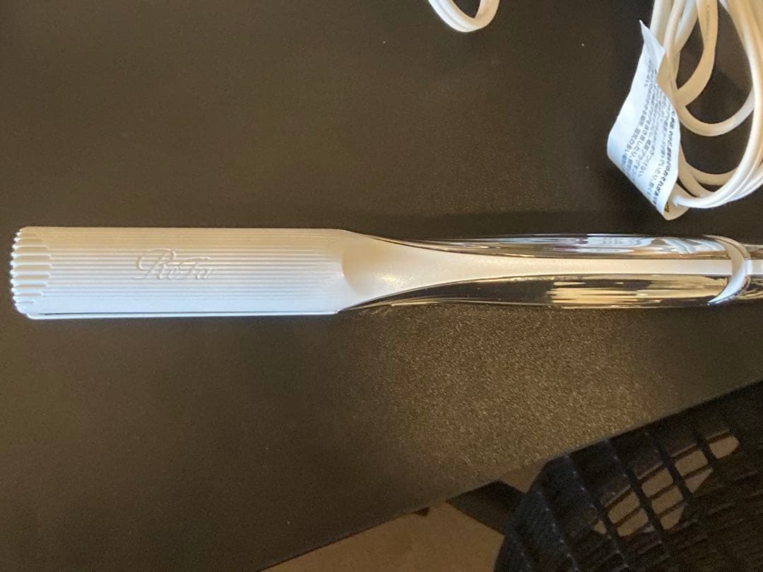 [極美品]ReFa ストレートヘアアイロン ホワイト