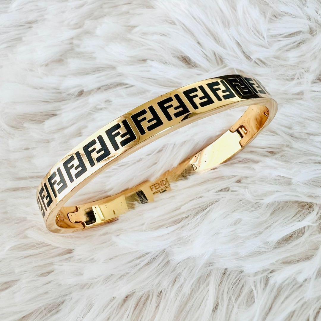✨✨現行品✨FENDI　フェンディ　バングル　フォーエバー　FF　ゴールド