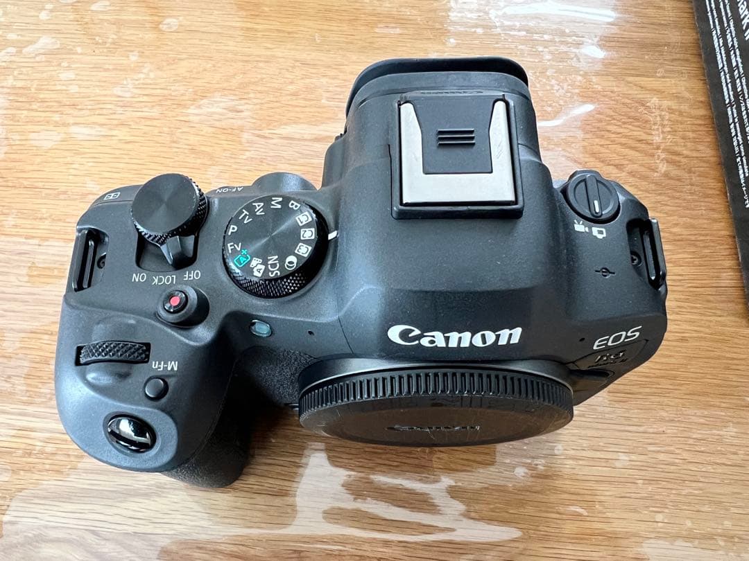 How様用【美品】Canon EOS R6 Mark II 本体　おまけ付き