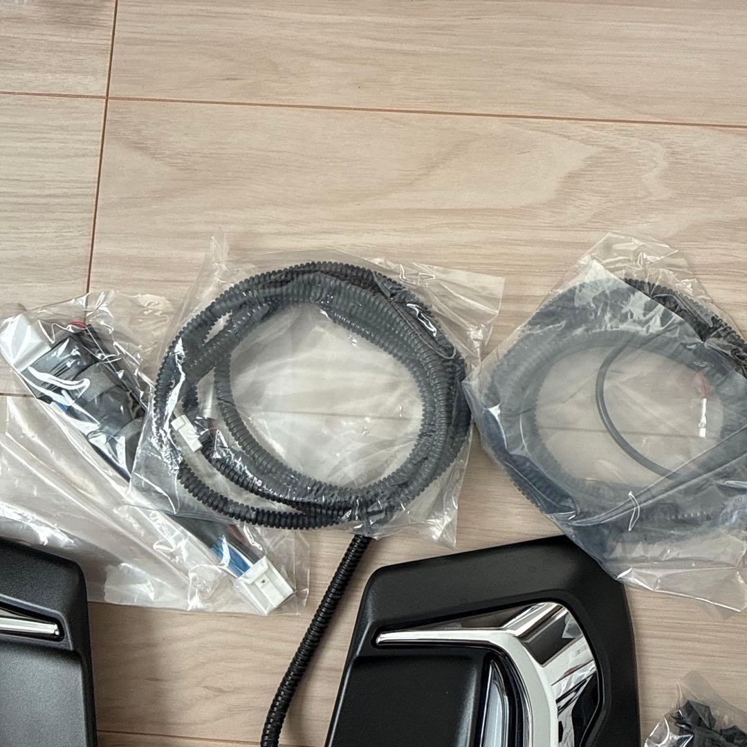 90 ノア　モデリスタ　シグネチャーイルミブレード