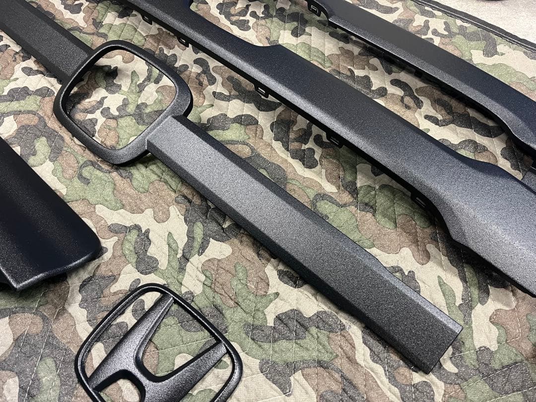 N-VANフロントグリル リア　ガーニッシュ　ミラーカバー　ラプターライナー塗装