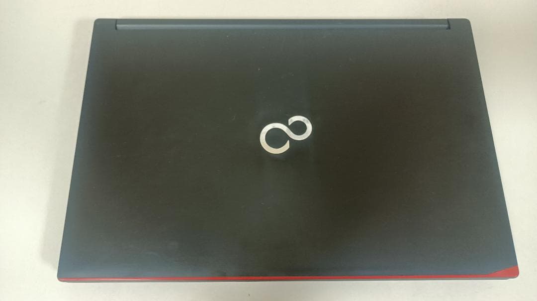 ⭐ノートパソコン⭐FUJITSU 第六世代intel SSD128G メモリ8G