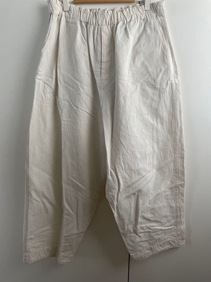 ヴェリテクール パンツ