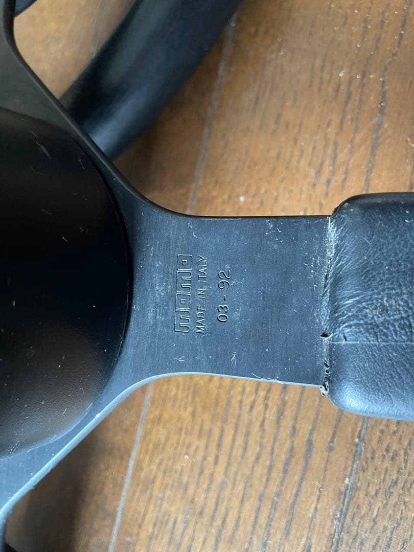 momoステアリング　３個セット