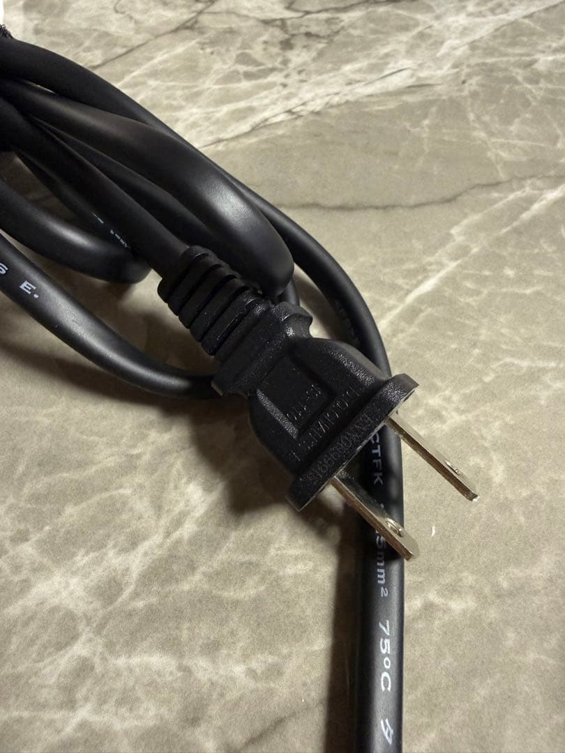 リファ ヘアドライヤー 黒 ノズル付き