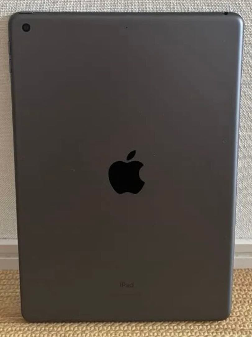 Apple iPad 第7世代　スペースグレイ　本体 箱 付属品未使用　極美品