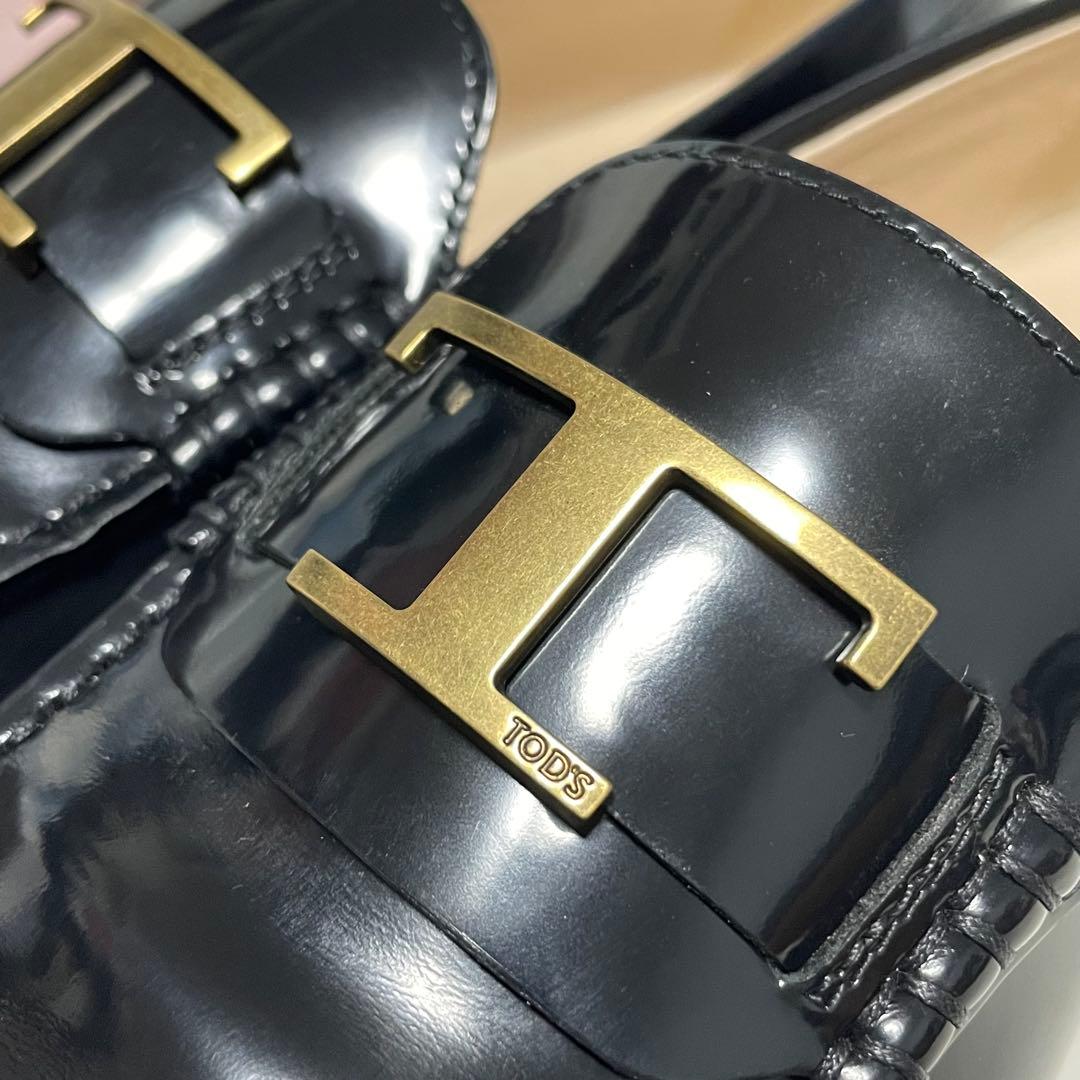 【トッズ】美品Tタイムレス レザー ローファー ゴールド金具 フラットシューズ