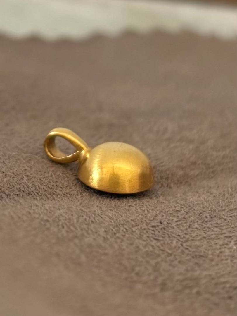 【マリーエレーヌドゥタイヤック】ビンディ　ペンダントトップ　アイオライト