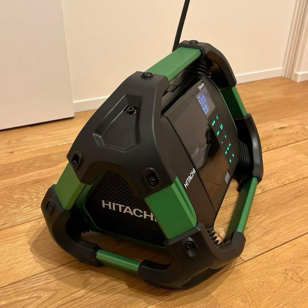 日立工機　コードレスラジオ　UR18DSDL 本体のみ